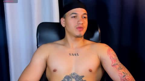 rocco_santos online show from October 24, 2:13 am