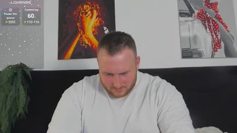 Roddy online show from December 9, 8:33 am