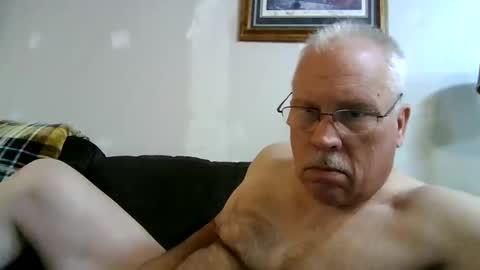 Snapshot of rodstud641 chatting on January 9, 12:46 am rodstud641 online show from January 9, 12:46 am