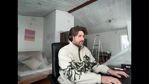 Roger Sterling online show from February 24, 7:53 am