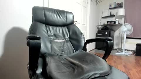 Rostungur online show from December 2, 5:13 pm