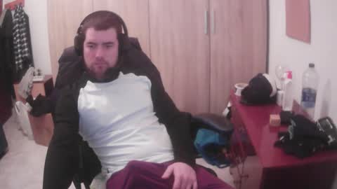 royer04 online show from February 15, 12:13 pm