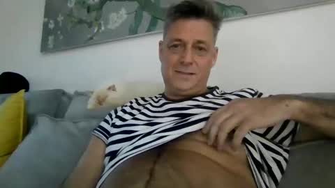 rudeski online show from December 15, 1:54 pm