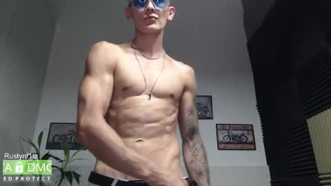 MillionDollarGuy online show from December 19, 12:24 pm