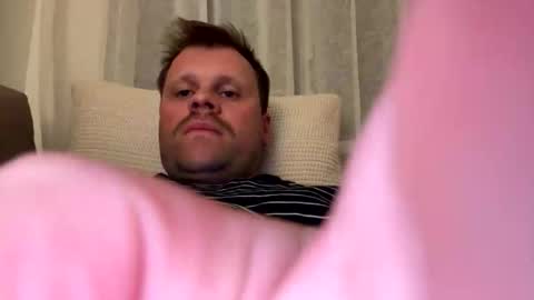 Snapshot of rustythename chatting on October 15, 10:34 am rustythename online show from October 15, 10:34 am