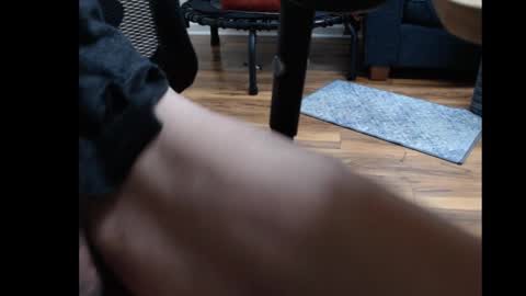 rw6445 online show from February 13, 3:46 pm