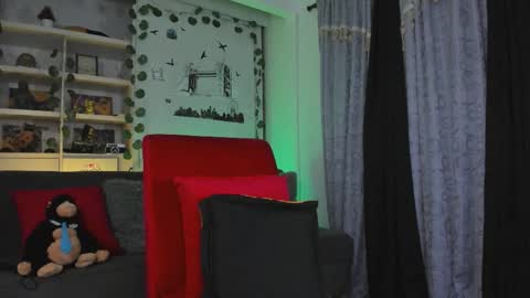 ryanboy30 online show from November 16, 5:48 pm