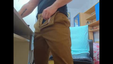 Ryanstone  online show from January 10, 5:45 am