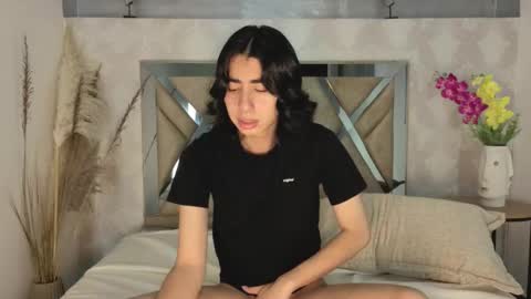 Ryo online show from December 4, 10:17 pm