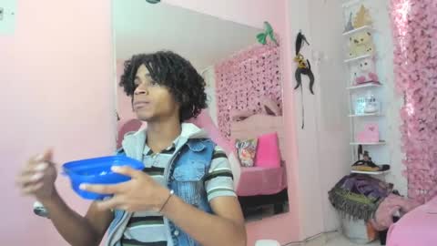 sack_wink online show from September 28, 8:18 pm