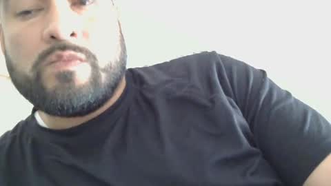 sal cumplaciente online show from February 6, 8:34 pm