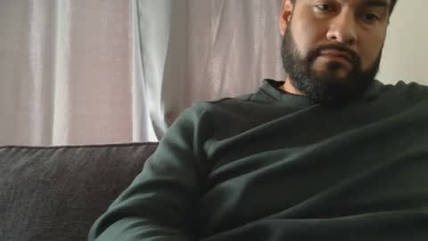 sal cumplaciente online show from December 13, 7:21 pm