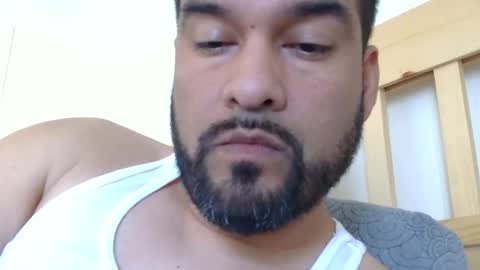 sal cumplaciente online show from January 15, 6:32 pm