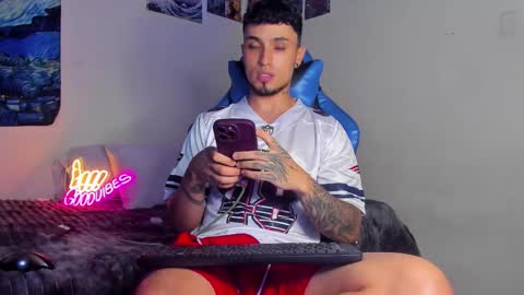   online show from November 28, 1:31 am