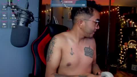 SAMUEL THOMPSON online show from December 10, 12:13 am