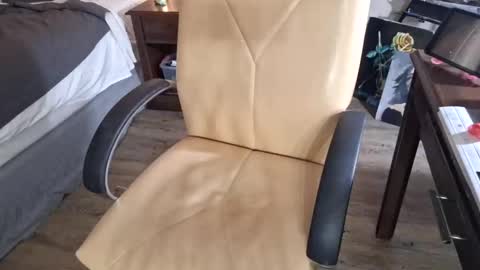 Snapshot of samboiamtho chatting on January 18, 6:09 am samboiamtho online show from January 18, 6:09 am