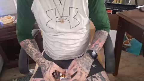 Snapshot of samboiamtho chatting on January 21, 6:45 am samboiamtho online show from January 21, 6:45 am