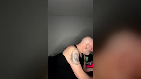 sammieswitch online show from May 10, 2:24 am