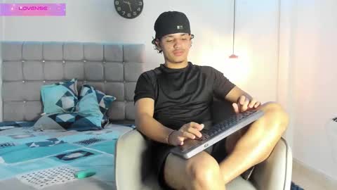 samxx_muscle online show from September 17, 1:34 pm