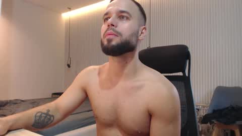 DeAlex online show from November 19, 6:57 am