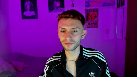 Snapshot of santi_mateo chatting on September 14, 4:47 am Santi online show from September 14, 4:47 am