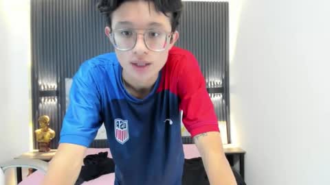 santiago_russo18 online show from November 10, 2:11 pm