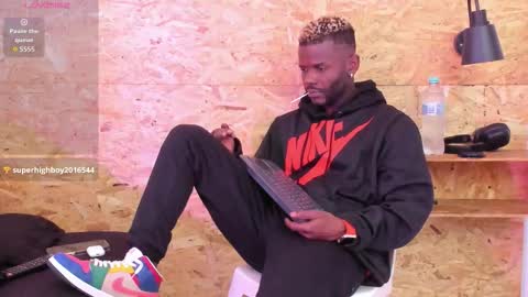  Santi online show from December 2, 2:36 am