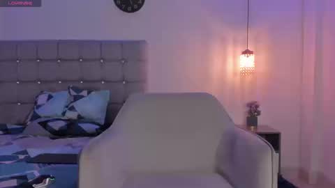 Snapshot of santy_stump chatting on September 14, 12:45 am santy_stump online show from September 14, 12:45 am