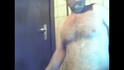 schnibschnab online show from December 18, 3:02 am