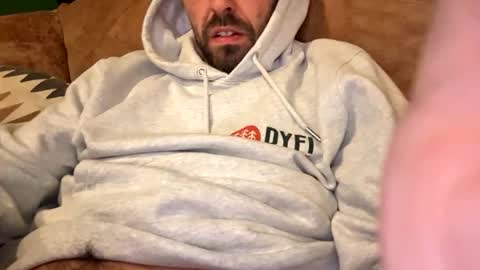 Snapshot of scorgy88 chatting on October 27, 8:44 pm scorgy88 online show from October 27, 8:44 pm