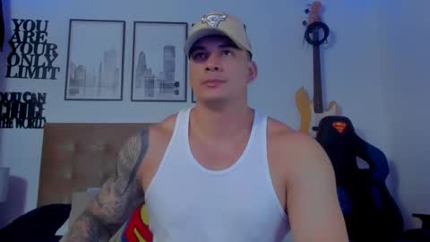 Sean Carrera online show from November 12, 3:01 am