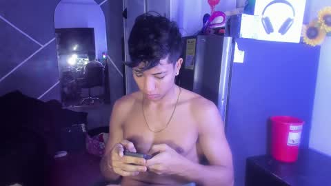 Snapshot of sean_scoth2 chatting on February 17, 6:59 pm Sean Scoth online show from February 17, 6:59 pm