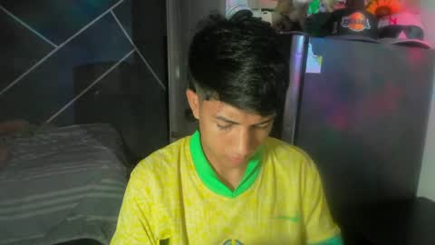 Snapshot of sean_scoth2 chatting on December 28, 7:11 am Sean Scoth online show from December 28, 7:11 am