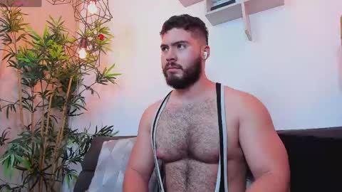 Instagram jeanpaulfit  online show from April 16, 10:34 pm