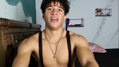 kai online show from December 24, 4:11 am