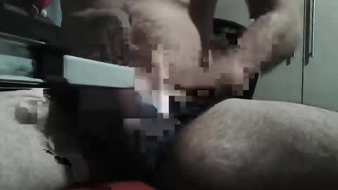 Snapshot of send_me_nudes_19 chatting on December 30, 5:34 pm Sexmaniac19 online show from December 30, 5:34 pm