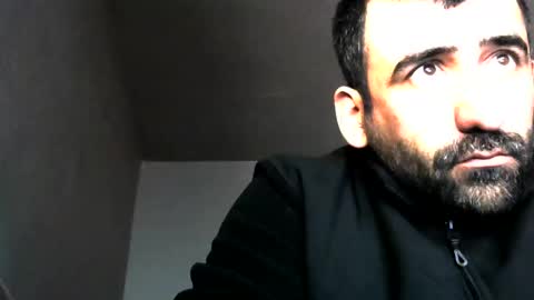 Snapshot of sertacrai chatting on December 3, 11:32 am sertacrai online show from December 3, 11:32 am