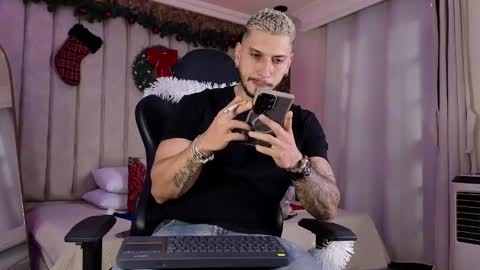 HEY IM SETH online show from December 30, 6:49 pm