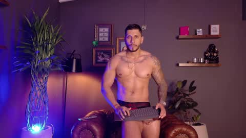 HEY IM SETH online show from September 28, 2:15 pm