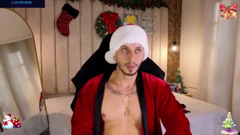 HEY IM SETH online show from December 24, 6:28 pm