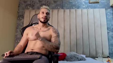 HEY IM SETH online show from March 7, 7:16 pm