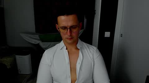Sexxymuscles4U online show from November 5, 12:40 pm