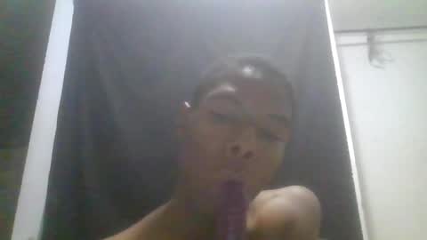 Snapshot of sexy_boy_0111 chatting on October 29, 4:26 am sexyboy online show from October 29, 4:26 am