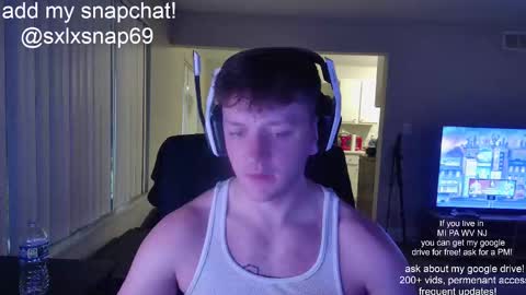 Snapshot of sexylax69 chatting on October 23, 12:36 am sexylax69 online show from October 23, 12:36 am
