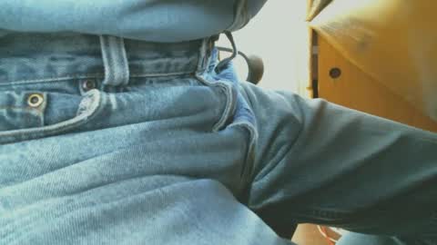 Bruce online show from January 8, 3:50 pm