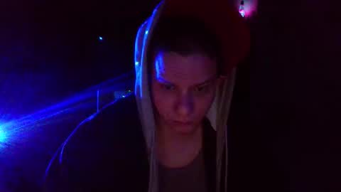 shades455 online show from April 11, 10:41 am