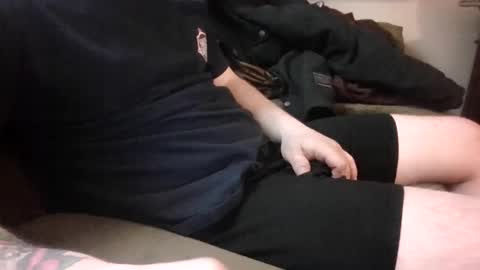 sheepydoggy45 online show from March 22, 9:31 pm