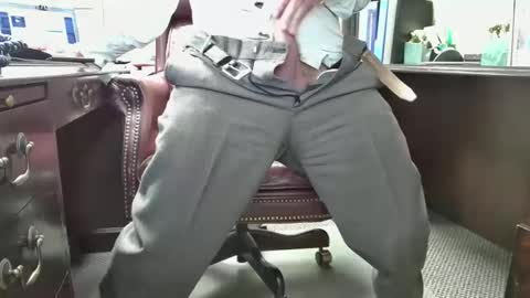 nikolas send dm for an appointment online show from November 25, 3:36 pm