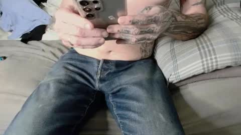 showofjay online show from October 27, 11:51 pm