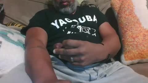 Snapshot of shy333 chatting on January 3, 8:10 am SHY333 online show from January 3, 8:10 am